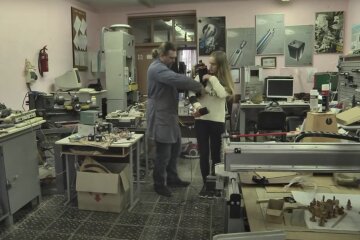 Украинская школьница создала робота, который спасет не одну жизнь: видео уникального изобретения