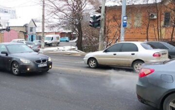 Кричал на всю улицу: в Одессе сбили пешехода и увезли в неизвестном направлении, кадры