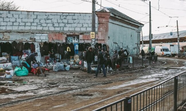 Визитную карточку Одессы превратили в помойную яму: возмутительные кадры