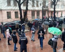 Черновцы, протест, фото: скриншот You Tube