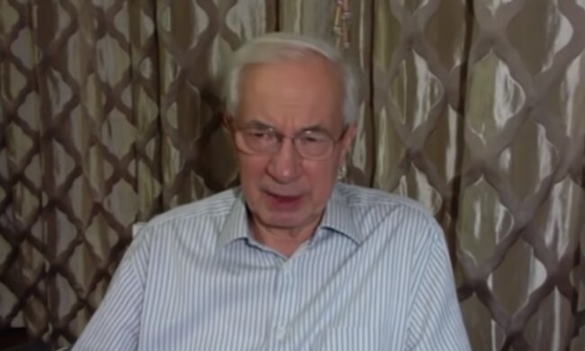 Микола Азаров