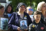 »Пусть за вами следят»: Зеленский ввел запрет, который изменит все