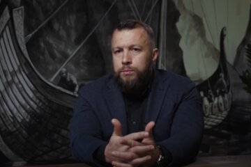 Максим Жорин высказался относительно законопроекта о воинском учете для женщин