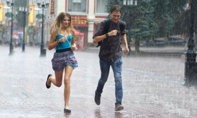 дождь лужа весна