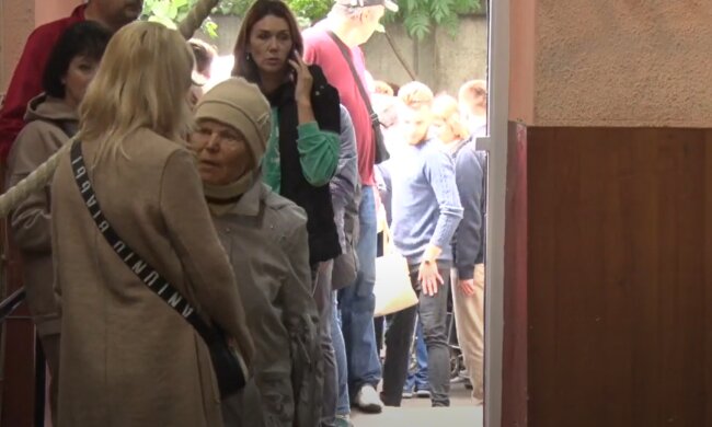 Безкоштовні продукти для пенсіонерів у Запоріжжі