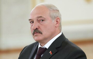 Большая беда с Лукашенко, врачи делают, что могут: последние фото слили в сеть