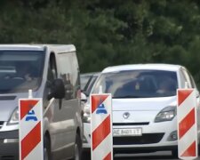 Ограничение и перекрытие движения транспорта в Киеве