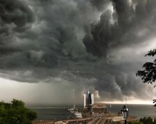 Новий циклон насувається на Одесу: синоптики зробили термінове попередження