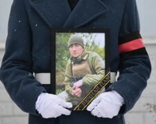 "Світла пам'ять тобі, воїн України": трагічна НП забрала життя бійця ЗСУ, кадри прощань