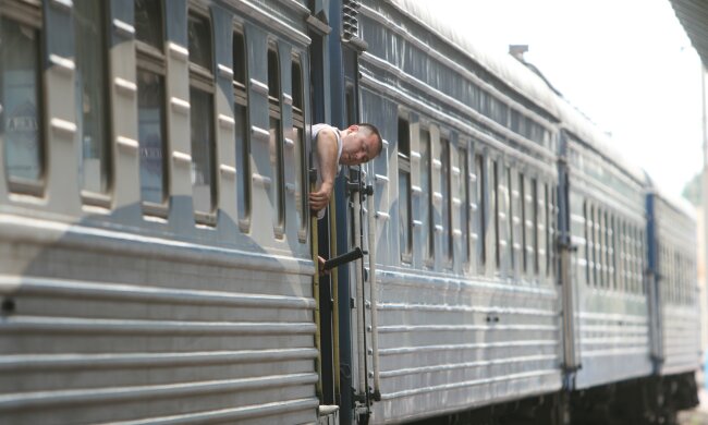 "Нововведення" Укрзалізниці довели пасажирів до істерики, фото безумства: "19 століття"