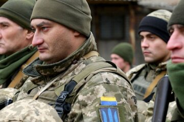 всу военный боец