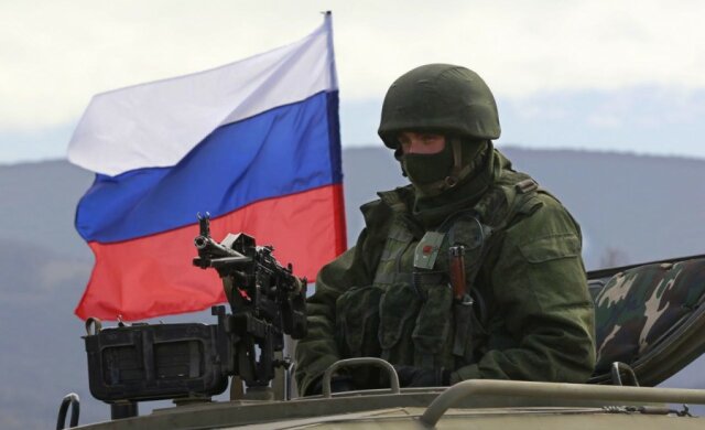 Россия стянула к границе Украины разрушительное оружие: «достанет до Киева»