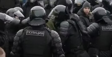 "Царь не настоящий": появились признаки подготовки революции в рф, ФСБ пытается спасти ситуацию