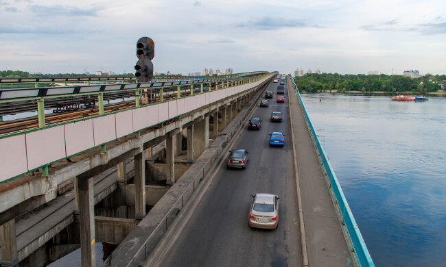 мост метро новое