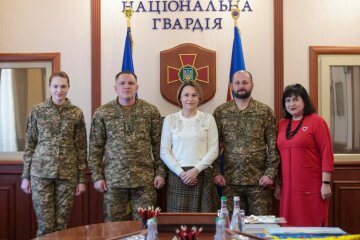 Від фронту до бібліотеки: чому Герой України Олександр Півненко відвідав головну дитячу бібліотеку країни