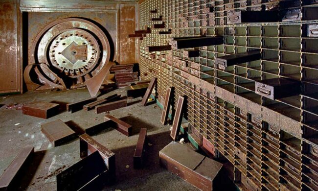 Пустой банк