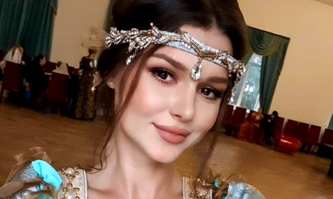 Юлия "Зайка", Холостяк