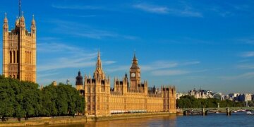 Британца арестовали за изнасилование в парламенте