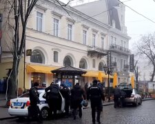 "Хотел взорвать Макдональдс с людьми": неадекват наделал шума в центре Одессы, видео