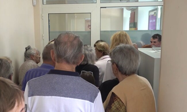 Гуманітарна допомога для пенсіонерів в Запоріжжі