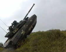 T-84 Battle machine Oplot_Ukrainian main battle tank_Ukrspecexport_Tanque Ucrania_37 (1)