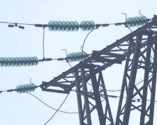 Графіки відключення світла в Дніпропетровській області на 7 січня