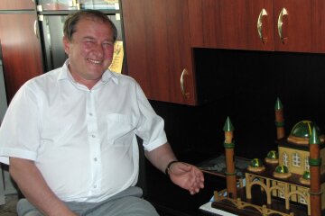 Умеров