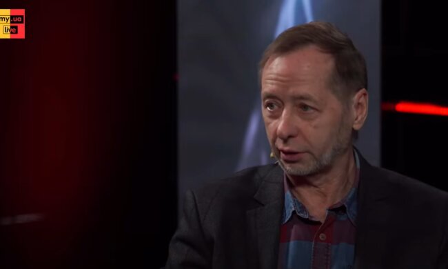 Александр Кочетков рассказал, почему россиянам не удалось испортить Новый год своими ракетами и дронами