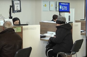 Грошова допомога для пенсіонерів в Одеській області