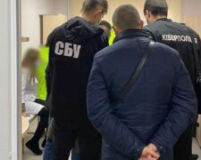 Лікар і медсестра попалися на злочині в Одесі: за послугу вимагали 2 тисячі