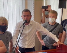 Представители Нацкорпуса ответили на обвинения в рэкете на заводе: "Прибыли на предприятие с общественным контролем и журналистами"