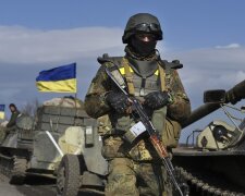 Воєнний стан в Україні: що це таке, коли введуть і що зміниться
