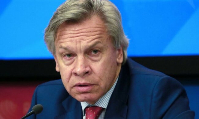 олексій пушков