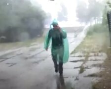 Дожди и грозы "подтопят" Украину: какие области накроет первыми
