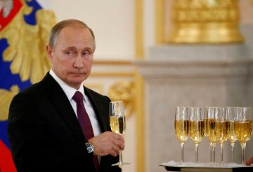 1: Russian President Vladimir Putin is the most powerful person in the world right now, according to the latest ranking from Forbes. REUTERS/Sergei Karpukhin