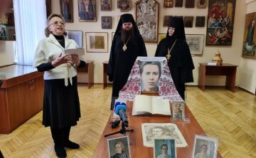 У музеї Київських духовних шкіл відкрилася виставка до 150-річчя від дня народження Лесі Українки