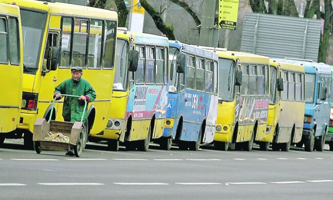 Автобусний маршрут змінили у Львові: чого чекати мешканцям