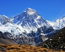 Прокляття Евересту: люди гинуть один за іншим, кадри трагедії