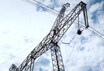 Графики отключения света в Запорожье на 7 мая