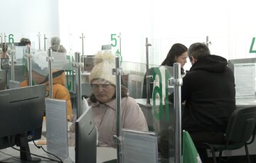 Грошова допомога для пенсіонерів у Сумській області