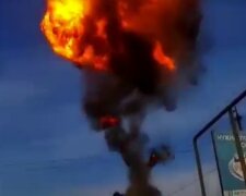 "Вогонь перекинувся на сусідню будівлю": момент вибуху цистерни з пропаном потрапив на відео