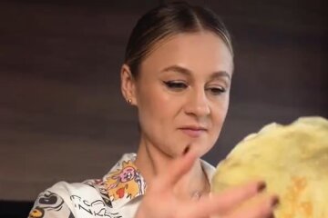 Мартыновская из "Мастер Шеф" дала элементарный рецепт вкуснейших блинов: "Так они нежнее..."