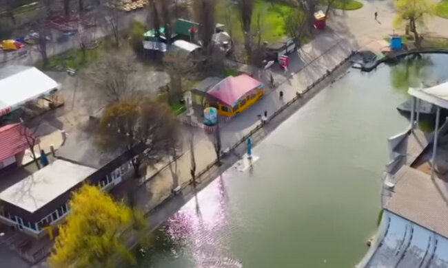 Карантинний Дніпро показали з висоти пташиного польоту: як виглядають місця, які були колись найлюднішими