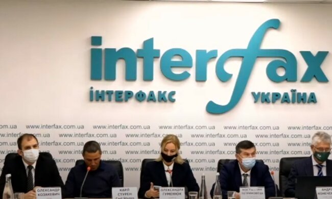 "Зеленые" инвесторы призвали руководство Ощадбанка выплатить долги всем производителям пропорционально - ассоциация