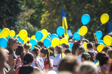Украинцам раздадут деньги в День Независимости, готовьте кошельки: «конкретные цифры»