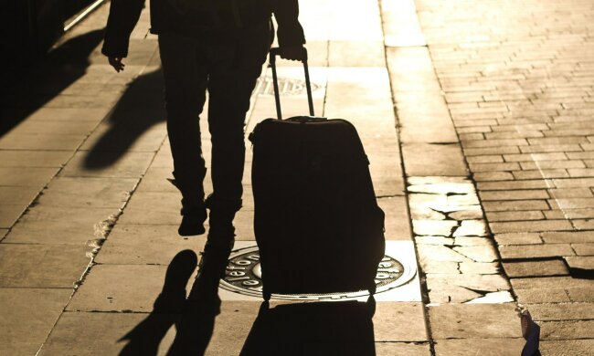 чемодан, вокзал, заробитчане
