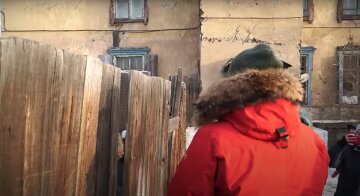 В Бурятии похвастались деревянными туалетами барину из Кремля, видео: "Сплошная разруха"