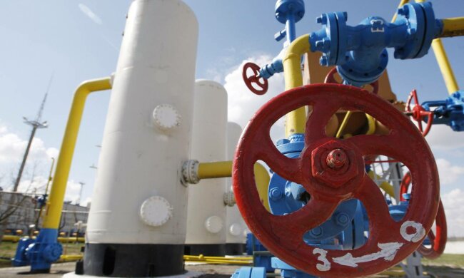 Чому українці повинні платити абонплату за газ