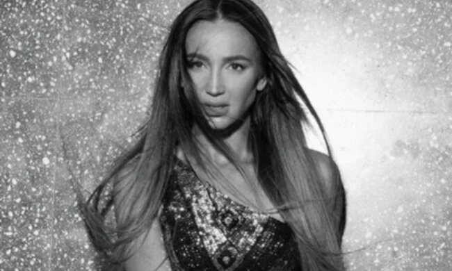 "Удар в спину": Ольга Бузова разревелась на публике после громкого провала, фото облетело Сеть