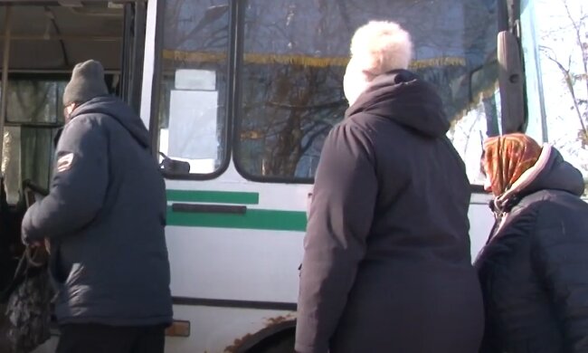 Новий графік руху транспорту в Дніпрі